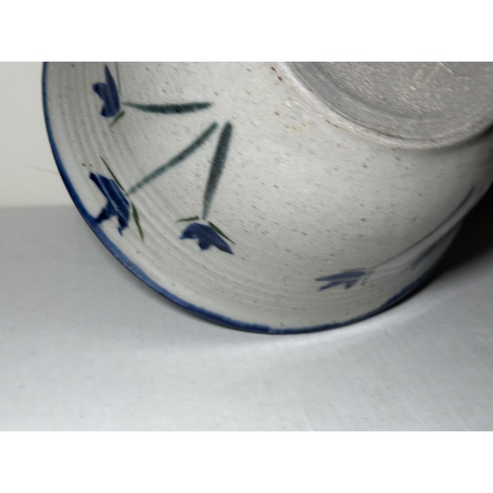 Speckled Stoneware Pottery Bowl‎ Blue Floral Hand Painted Signed Rustic 10" - Picture 5 of 8